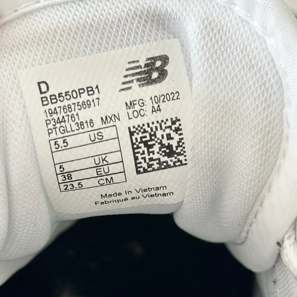 White New Balance 550 Sneakers - Picture 8 of 9